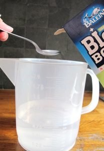 Adoucissant bicarbonate
