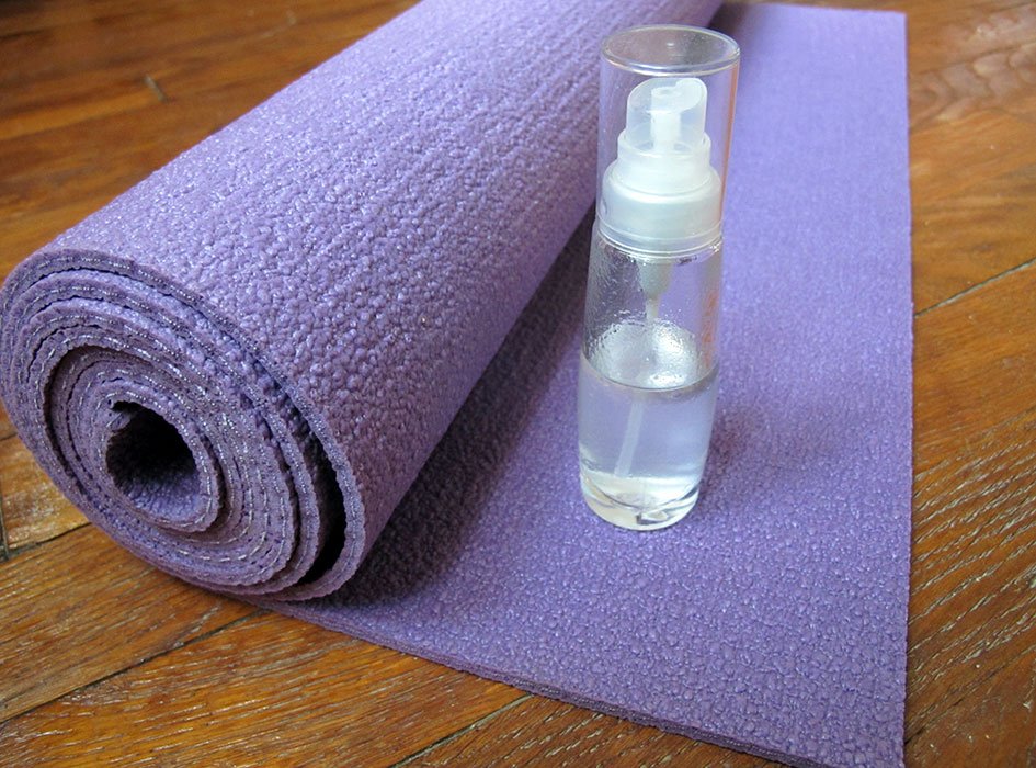 spray nettoyant tapis de yoga