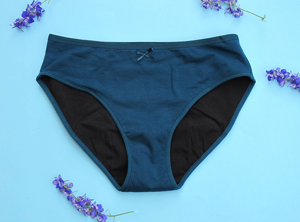 Culotte menstruelle ado ICONIC Navy by BLOOMIE LOOMIE